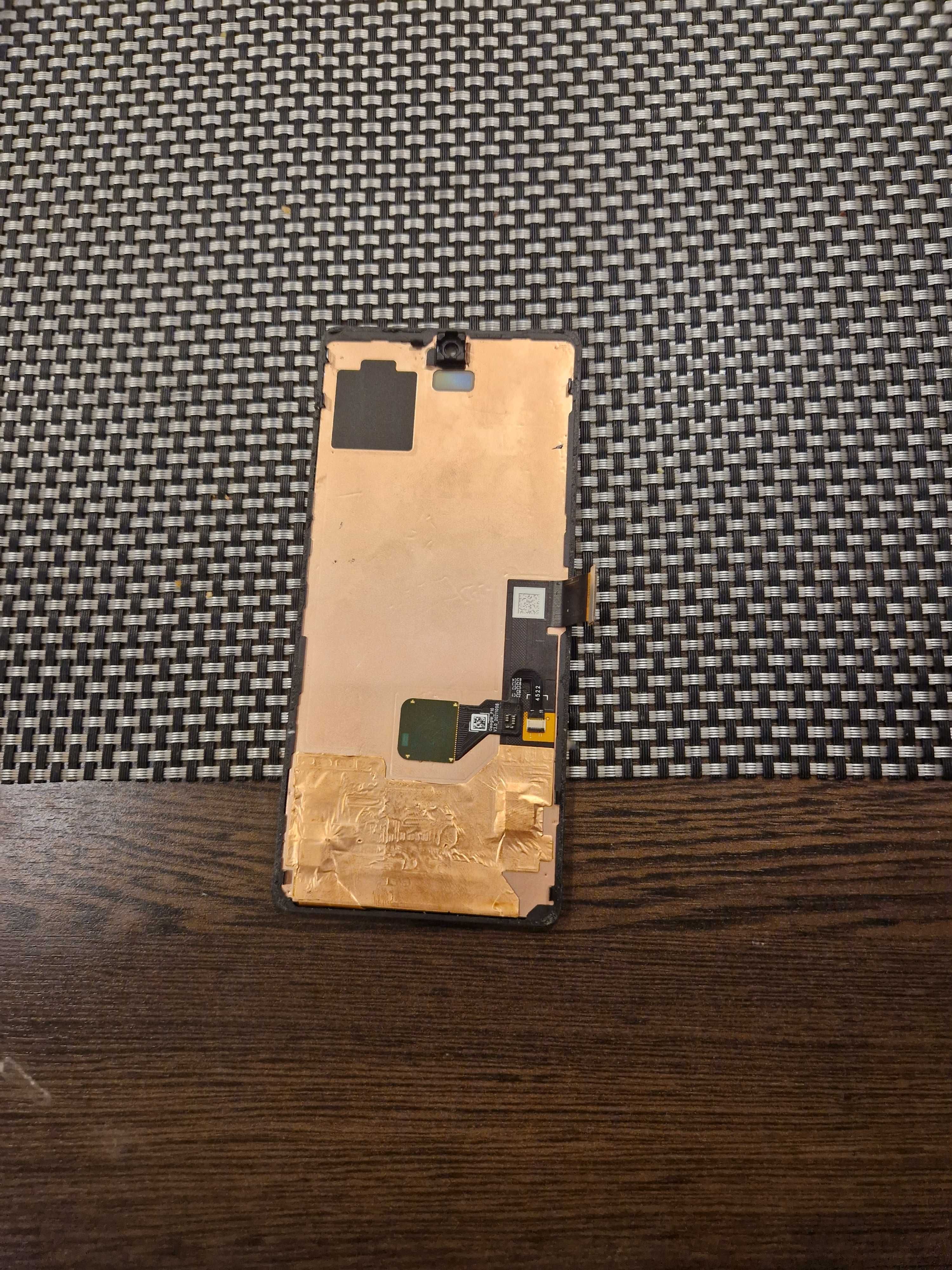 Google Pixel 6 PRO оригинален дисплей и 7
