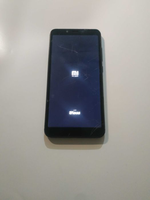 Продам телефон redmi 6a