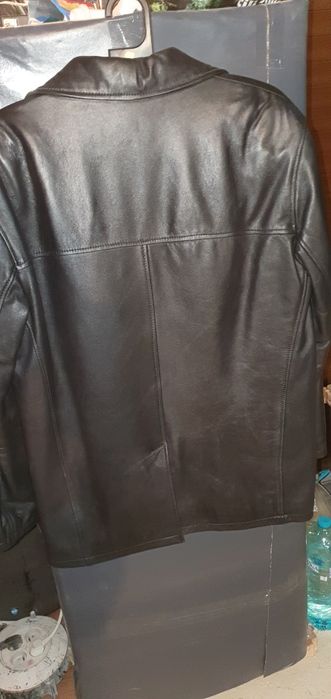 Geaca din piele ( sacou)