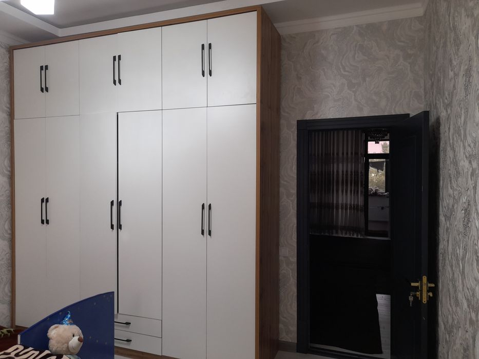 Квартира сотилади этаж 1