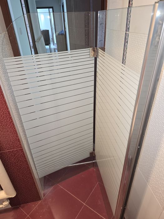 Параван за вана\джакузи