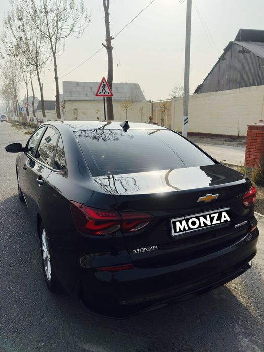 Chevrolet Monza 1,5  16 500 $ ками бор