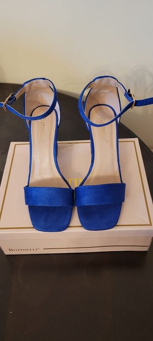 Sandale albastre mas.38