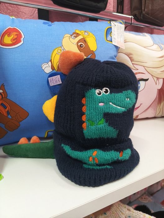 Зимни детски шапки