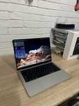 Продам macbook pro 14 m3 8/512