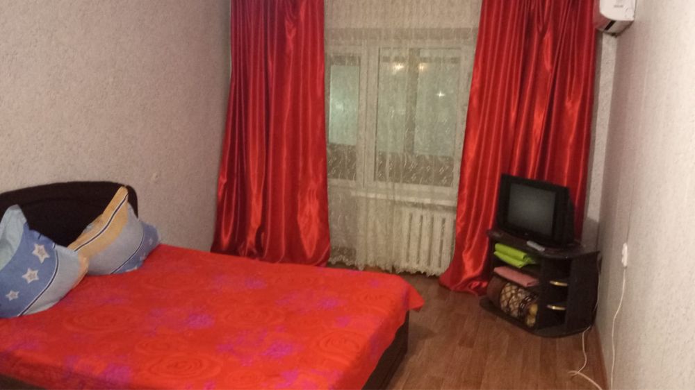 Квартира посуточно и по часам 1 комнатная в цетре