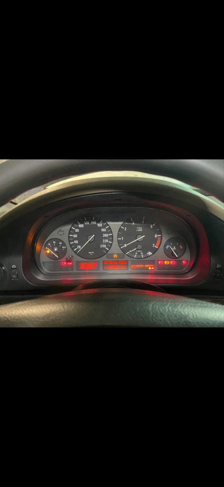 Километраж от BMW е39 528i