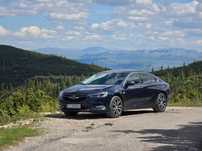 Opel Insignia Primul propietar, revizii si service facute la reprezentanta