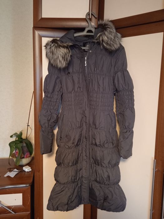 Отдам женские куртки зимние