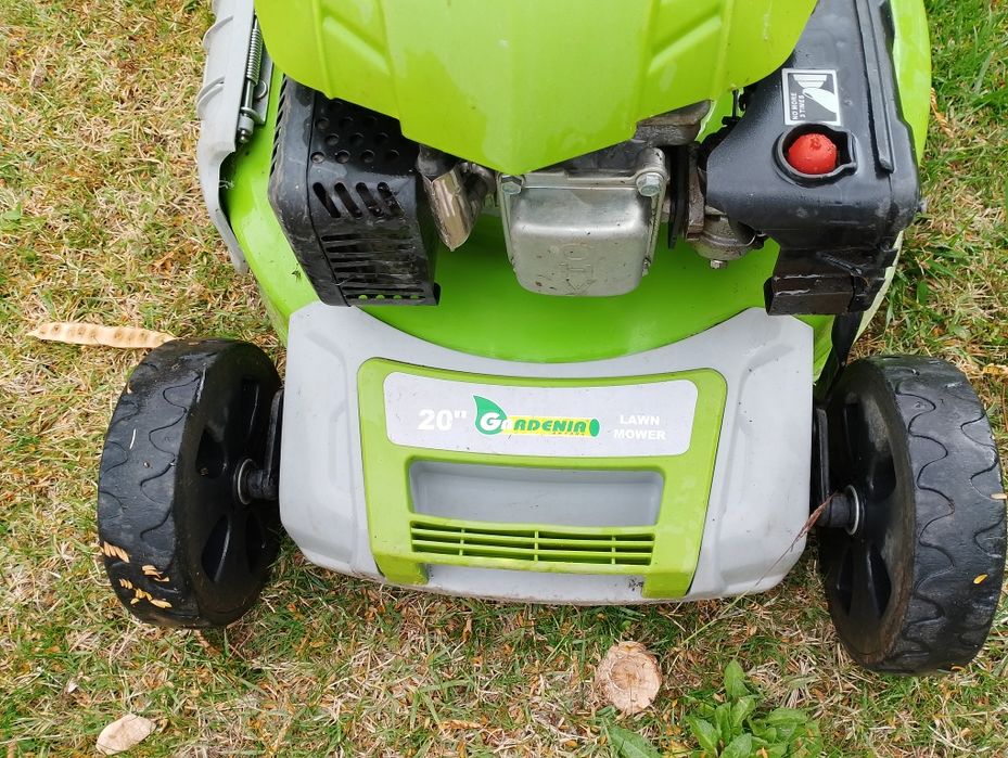 Продавам косачка gardenia