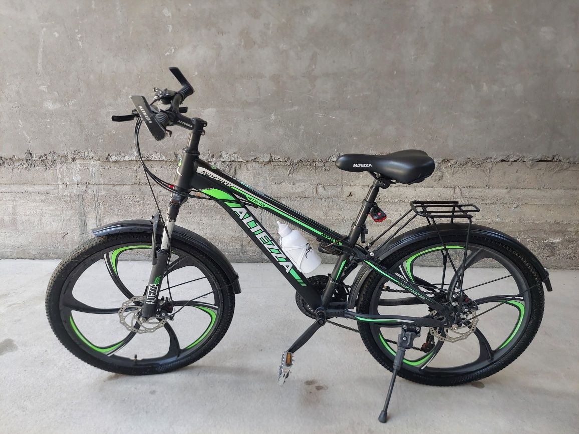 Velosiped sotiladi