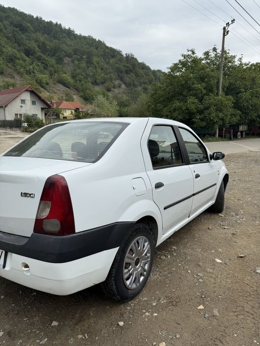 Vand Dacia Logan