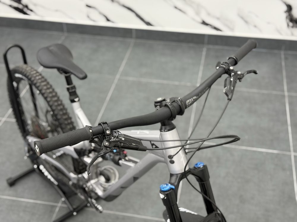 YT Jeffsy AL Core 2 L 27.5 1x12 Sram GX