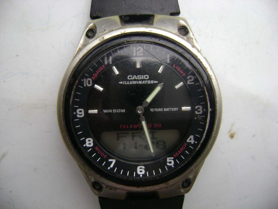 Продавам 5 броя кварцови часовника Swatch и Casio