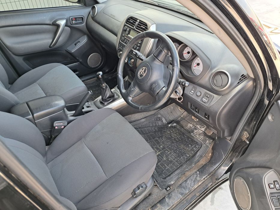 Тойота Рав 4 2.0 дизел 116 к.с. Toyota Rav 4 2.0 D4D  НА ЧАСТИ