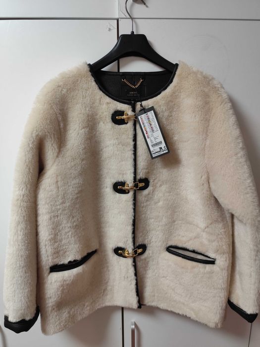 AMISU - НОВА Ефектна дамска връхна дреха