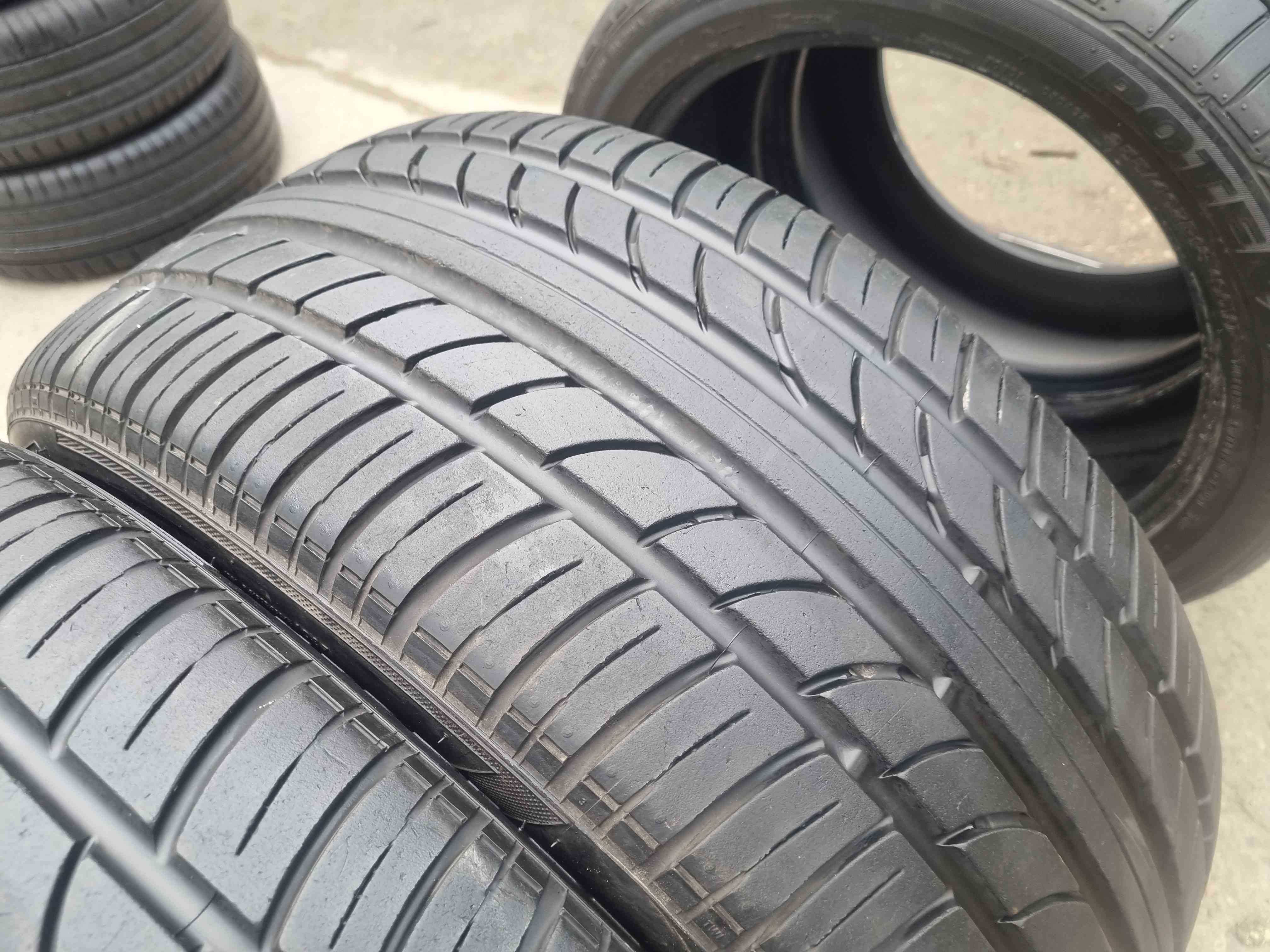 SET 2 Anvelope Vara 255/40 R18 PIRELLI P Zero Rosso Direzzionale 95Y