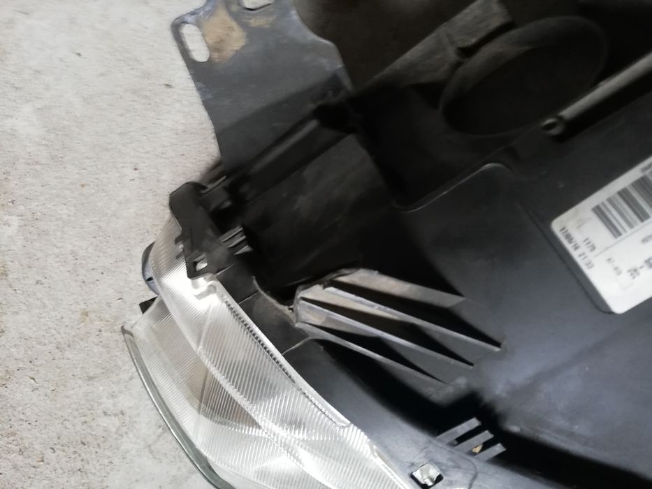 Комплект фарове за форд куга