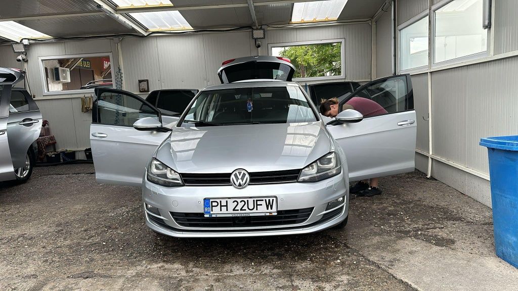Vând golf 7 2.0 dsg parcheaza singura