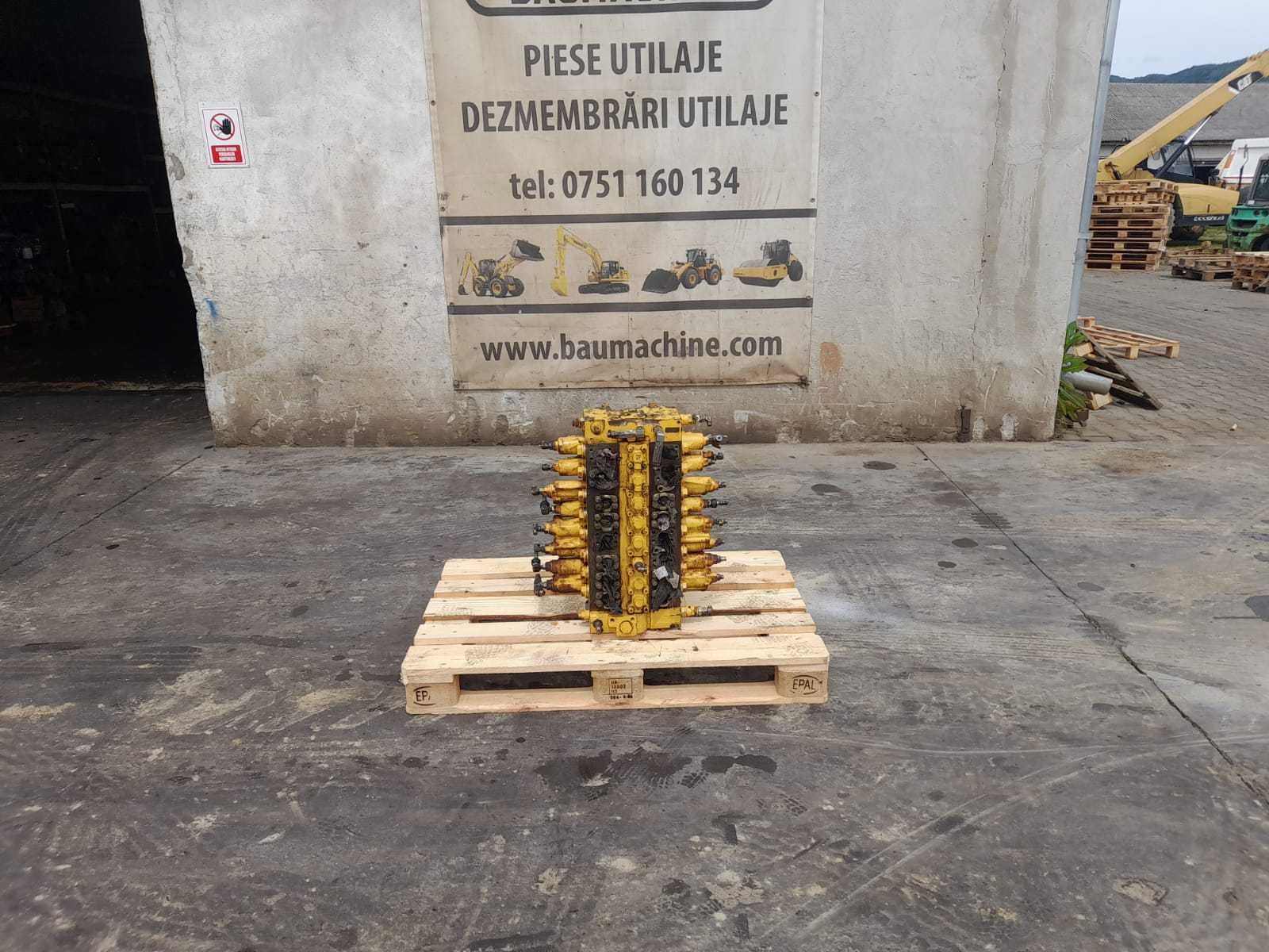 Distribuitor hidraulic excavator Komatsu PC240