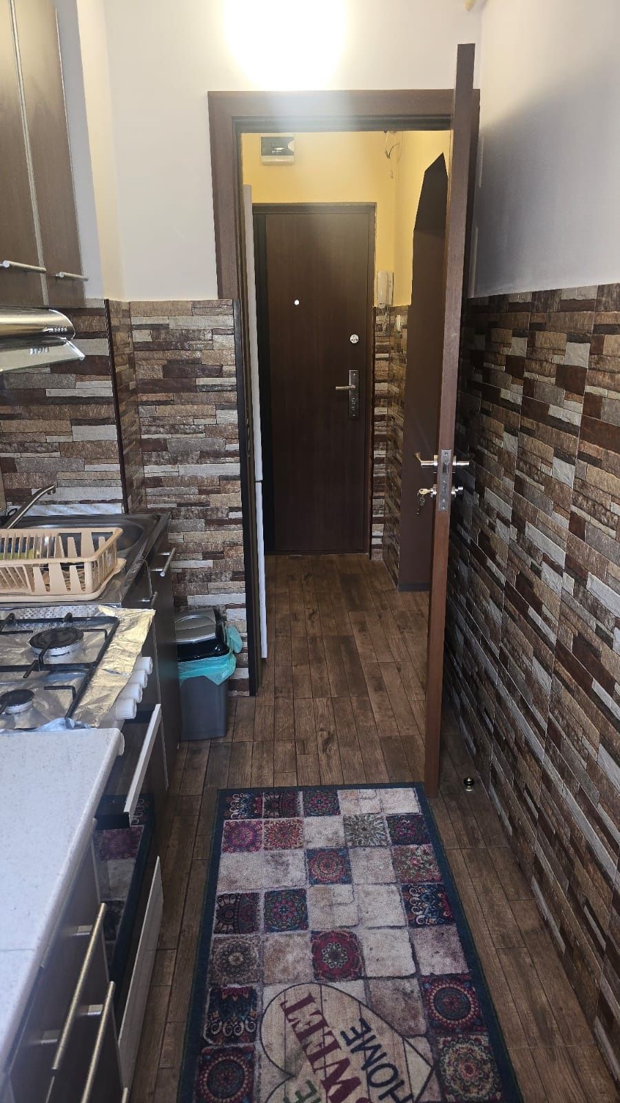 Apartament cu 2 camere de inchiriat