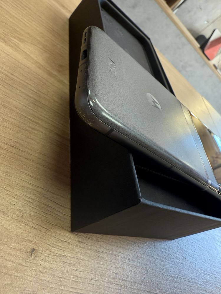 Motorola Razr 50 8+256GB Н-87395
