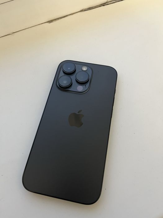 Продам 14 про в отличном сос