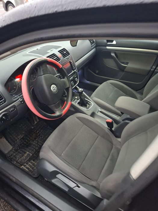 GOLF 5  1.6.benzina euro4, motor clasic din 2009