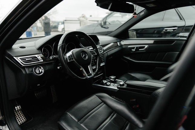 MERCEDES E63 AMG / 4 Matic