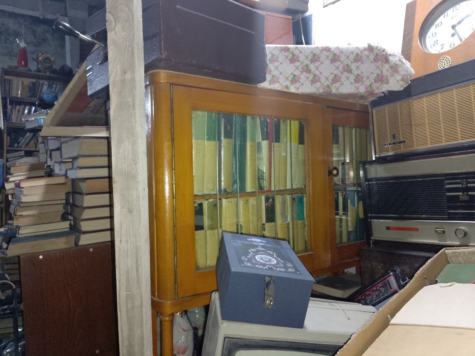 Книги в большом количестве