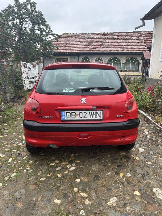 Vând Peugeot 206,An 2004, Kilometri 192.152 reali