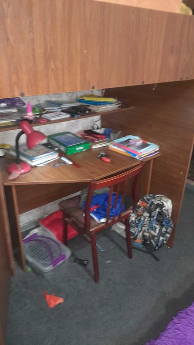 кровать-чердак с системой хранения