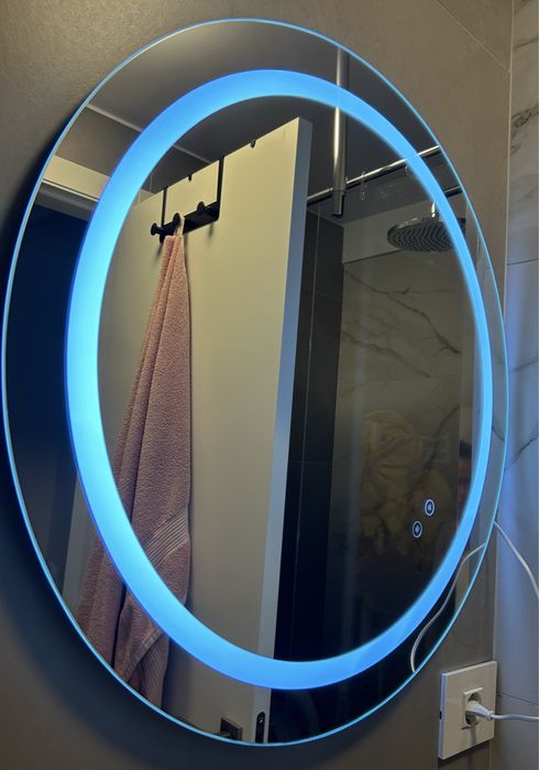 Oglinda inteligenta LED baie rotunda 70 cm