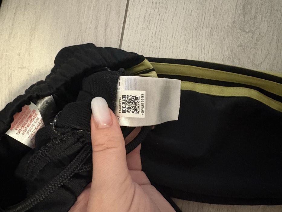 Trening adidas negru cu auriu copii