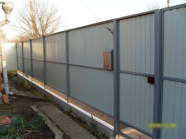 Vând garduri și porți