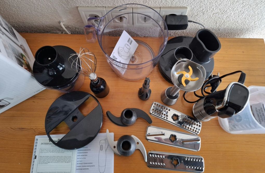 Moulinex Infinyforce Pro 1200W Блендер,пасатор,чопър,бъркалка 5в1.