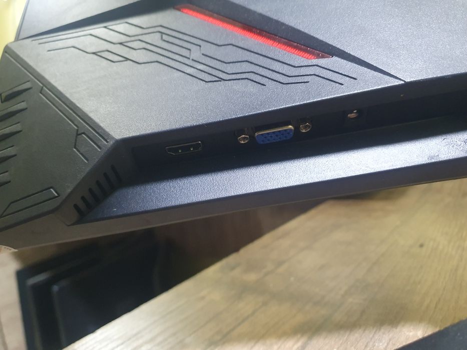 Монитор AIWA 24 диагональ 75грц в хорошем состоянии