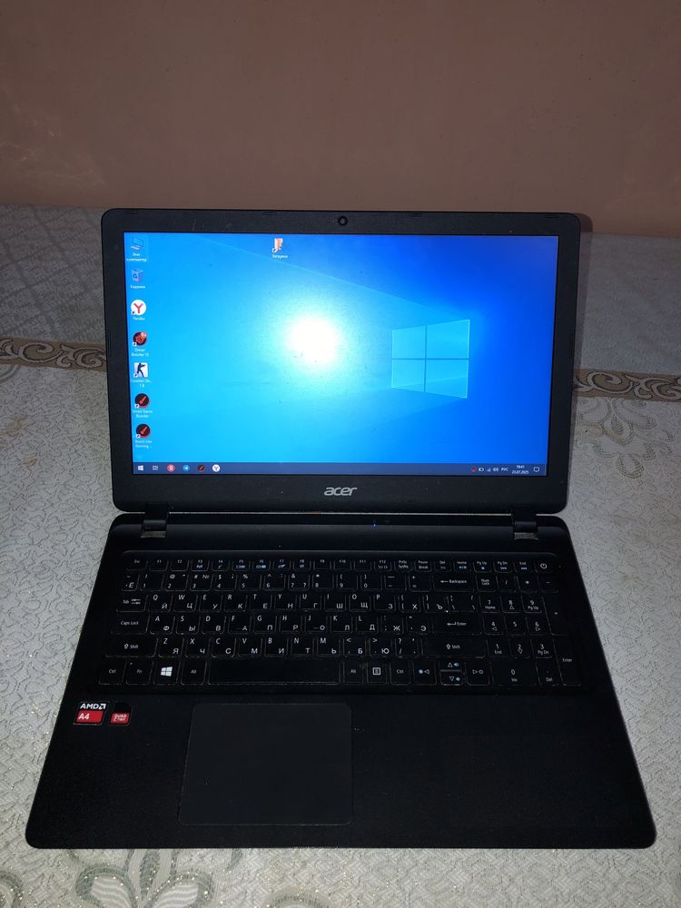 Ноутбук Acer Aspire сотилади