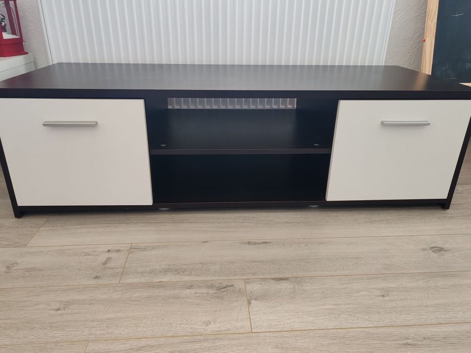 Comoda pentru tv