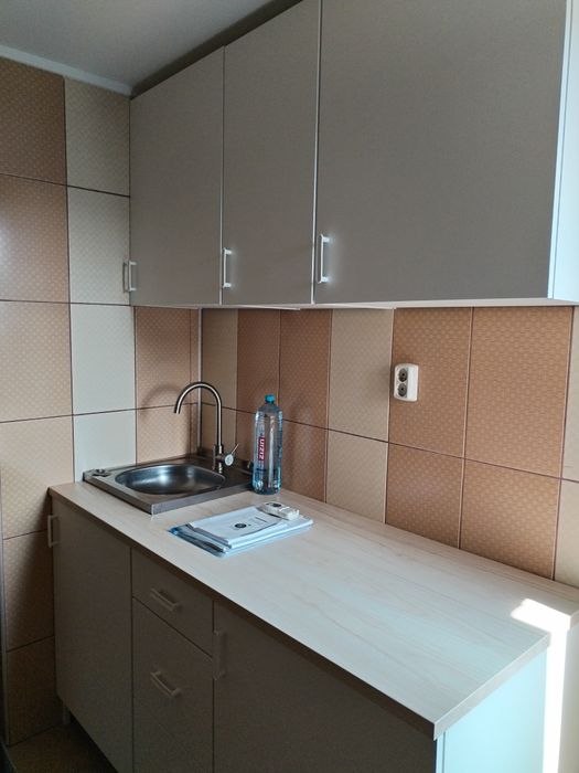 Vând apartament cu o camera