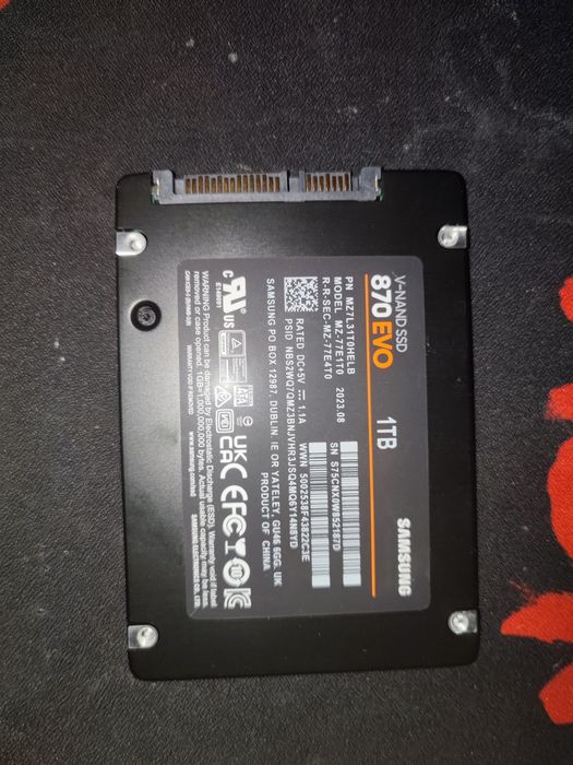 Samsung Evo 870  1TB SSD