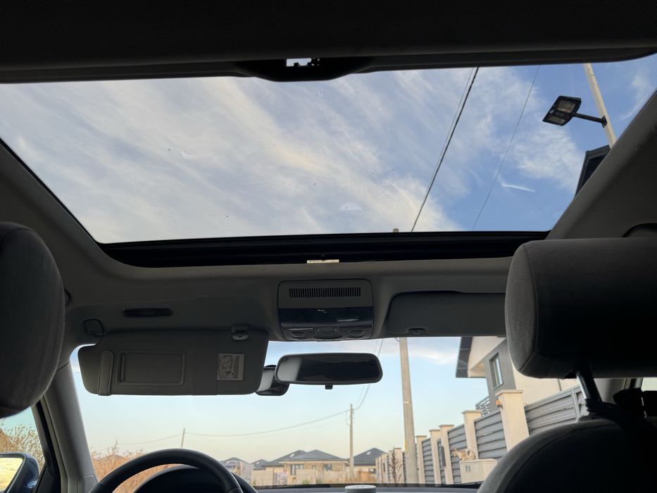 Audi A3 8PA SportBack cu Panoramic 2005 1.6MPI + GPL + CUTIE AUTOMATĂ