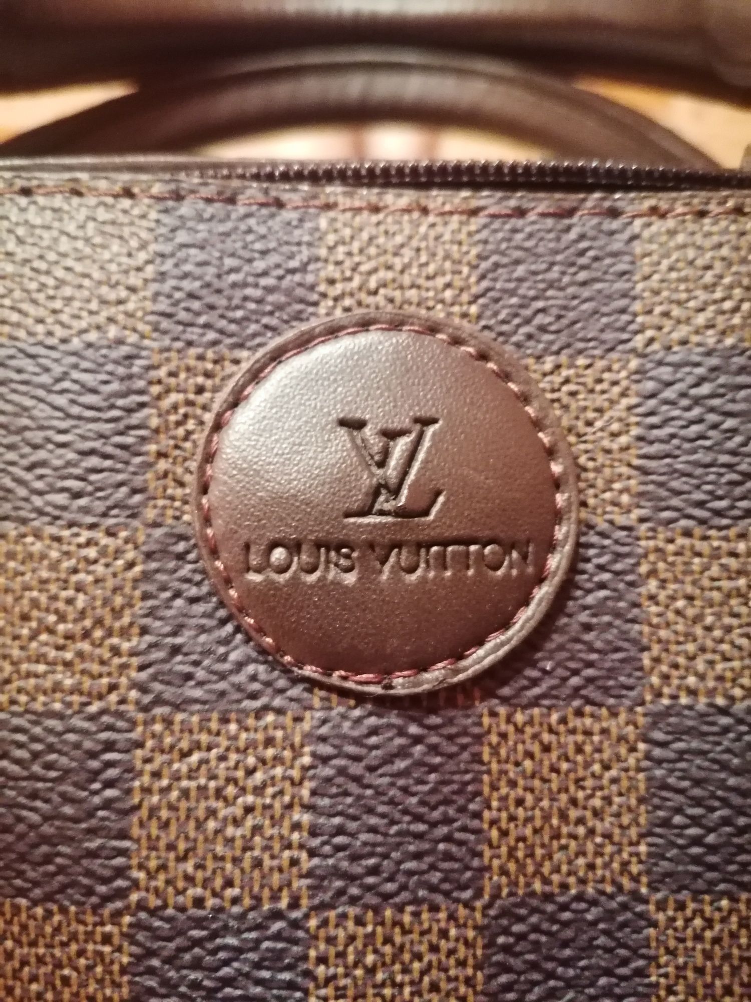 Geanta Louis Vuitton