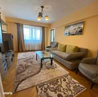 Apartament cu 3 camere - zona centrală