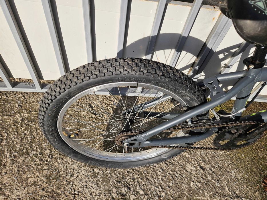 Велосипед BMX 20 цола WIPE-шест месеца гаранция