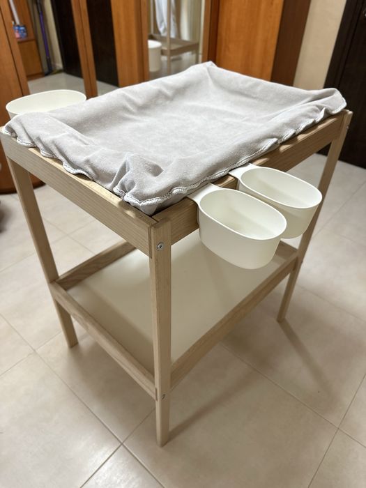 Маса за повиване (повивалник) Sniglar от Икеа