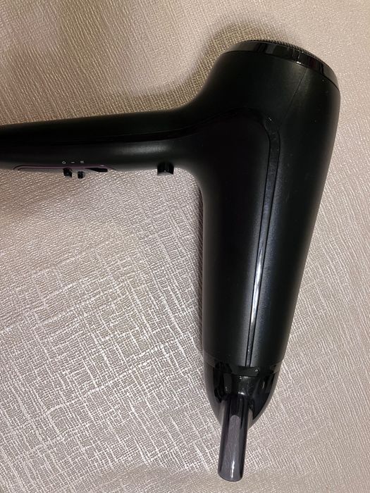 Сешоар Philips 2100 W