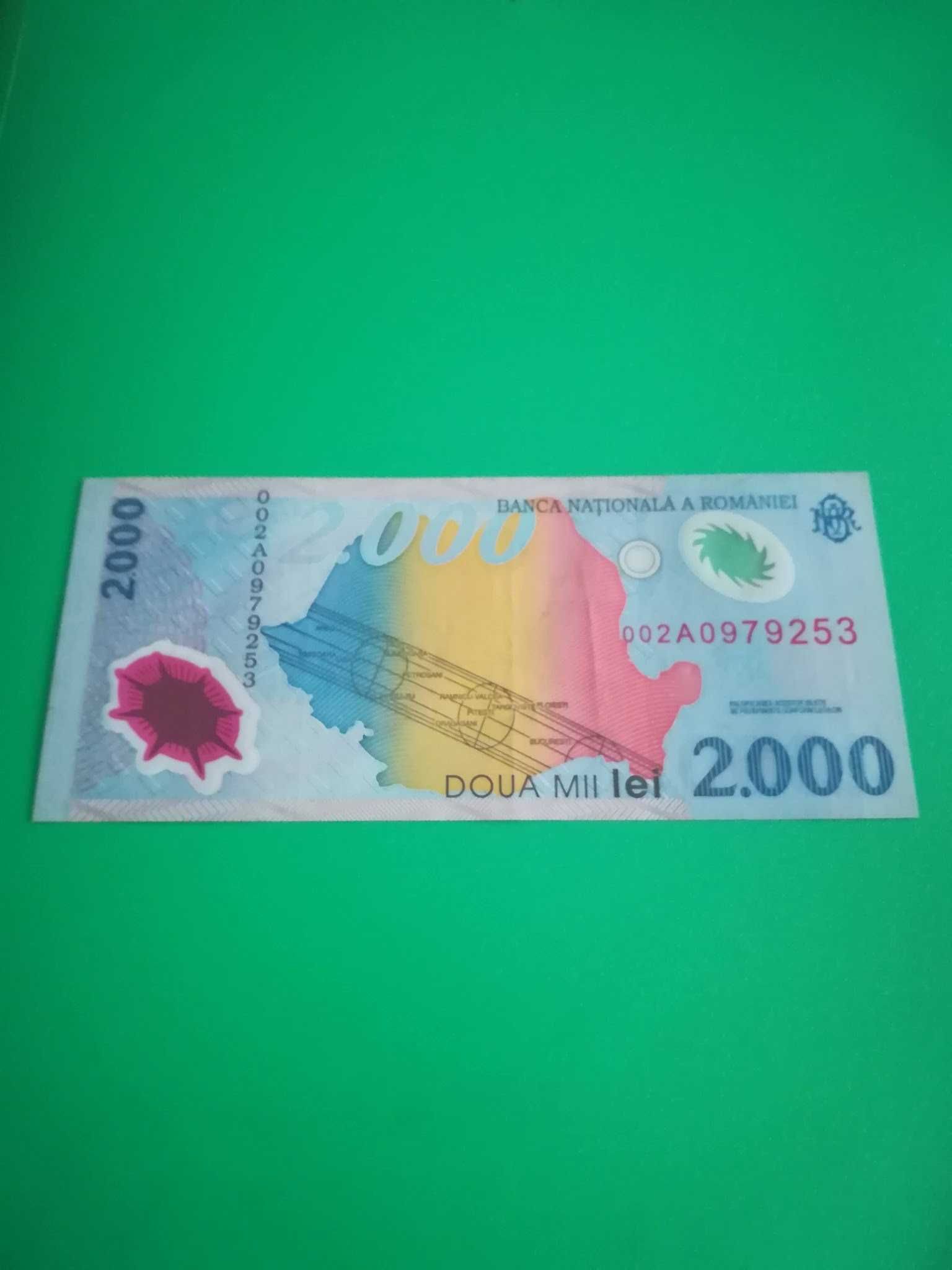 Bancnotă 2000 Lei (1999) - Seria 002A