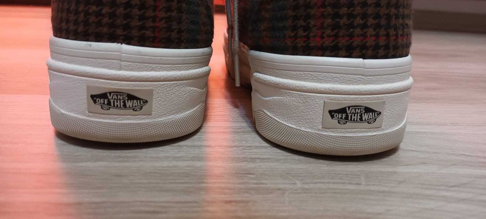 VANS Sentry WC Sandshell (Fuzzy Plaid)