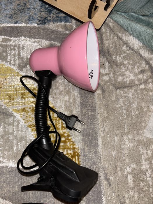 Светильник новый